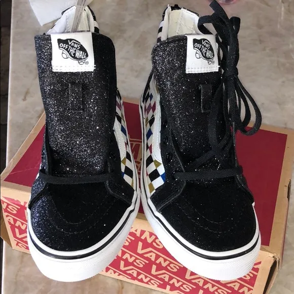 COPY - Vans Off the Wall high tops