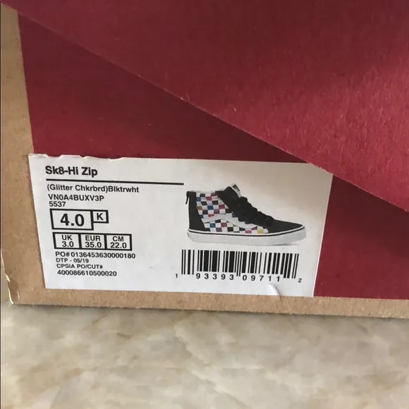 COPY - Vans Off the Wall high tops