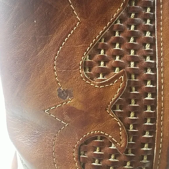 Cowboy tan leather western boots