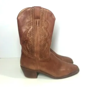 Cowboy tan leather western boots