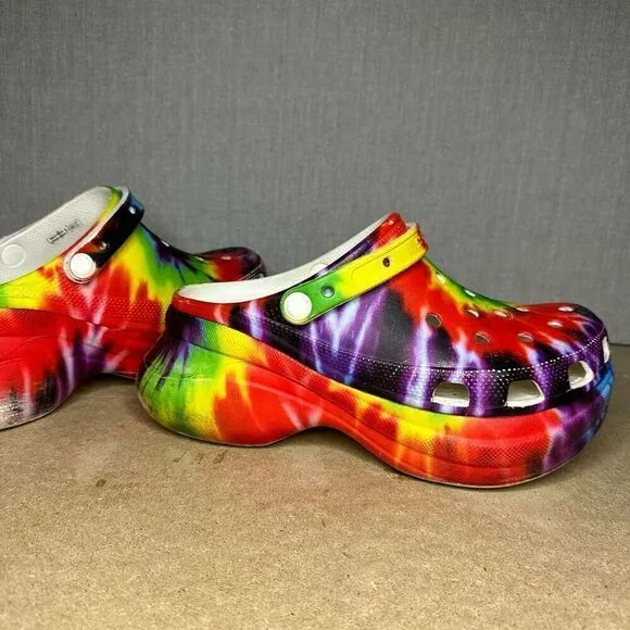 Crocs Bae Iconic Tie Dye Women’s  Platform Shoes Size 9 Bright Clogs