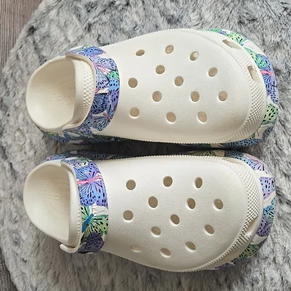 CROCS Butterfly Platform Shoes, Womens 11 or Mens 9, Great Condition