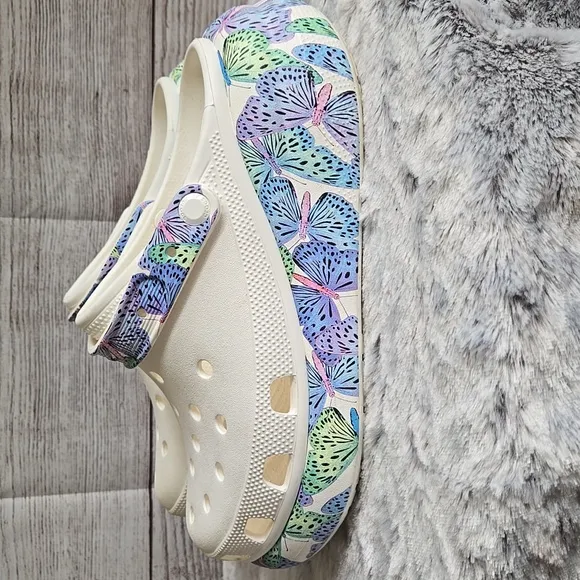 CROCS Butterfly Platform Shoes, Womens 11 or Mens 9, Great Condition