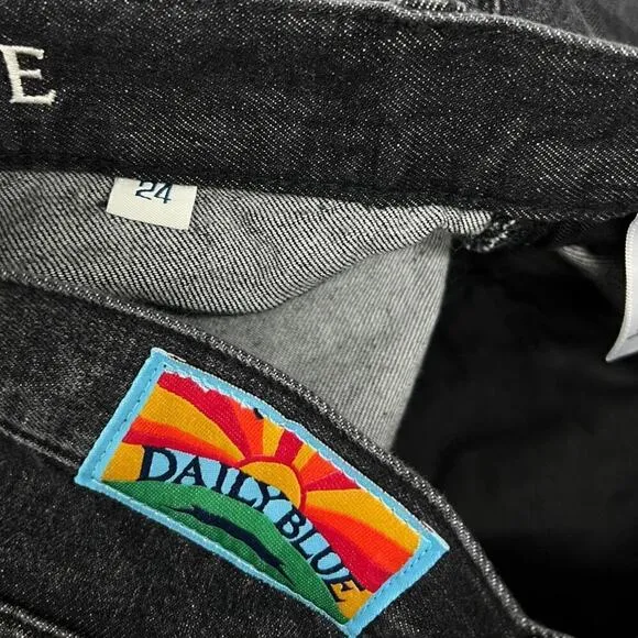 Daily Blue by Adriano Goldschmied Mantra Wide Barrel Jean in Onyx size 24 NWT