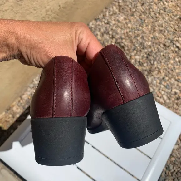 Dansko Camdyn wine color leather shoes size 5.5-6 European 36)