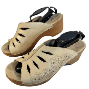Dansko Leather Beige Lasercut Rose Detailed Cut Out Slip On Glog Sandal Shoes 41