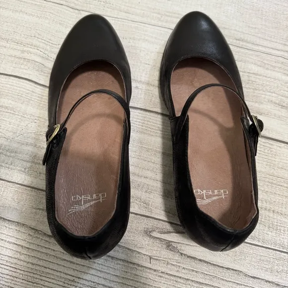 Dansko Loralie Mary Jane Leather Shoes