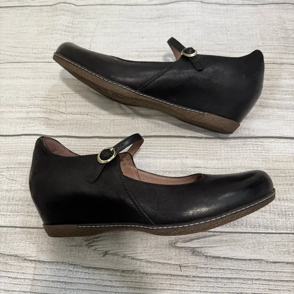 Dansko Loralie Mary Jane Leather Shoes