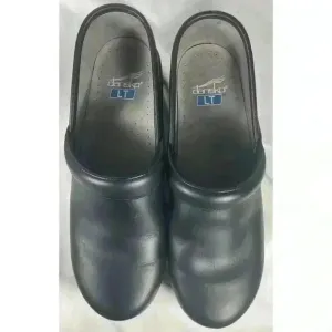 Dansko LT Pro Black Leather Clog Womens Size 39
