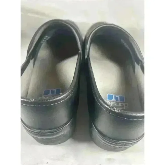 Dansko LT Pro Black Leather Clog Womens Size 39