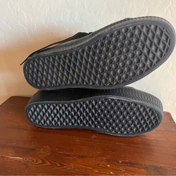 Dark Arts Vans shoes *like new*