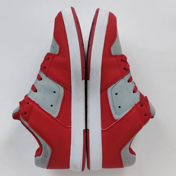 DC Cure Skate Shoes 10 Gray &amp; Red Men's Low Top Sneakers
