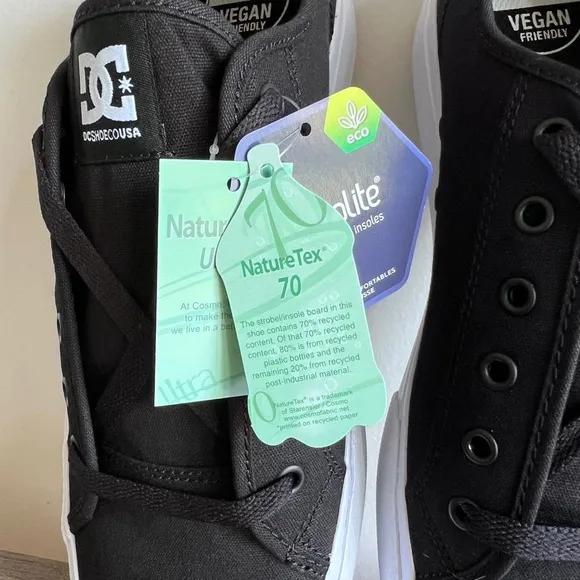DC Manual NEW Black/White Men's Skate Shoe Size 11 #B1502