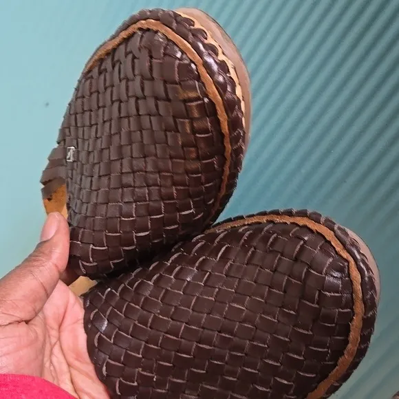Dess Hangover woven leather sandals