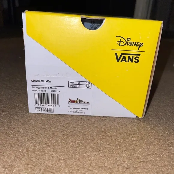 Disney x Vans Slip-On 'Mickey &amp; Minnie Shoes Limted Edition NWT (7)