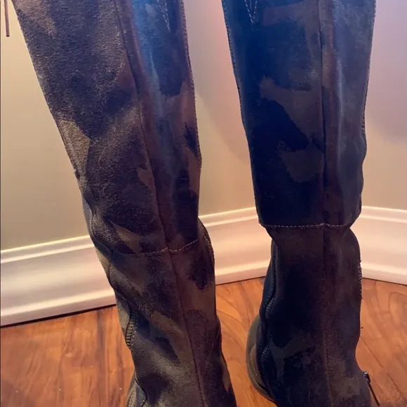 Distressed Camouflage spats Boots