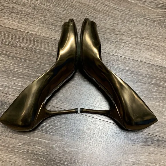 Dolce &amp; Gabbana Good Leather Peep Toe high heels
