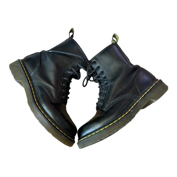 DR MARTENS 1460 Smooth Leather Lace Up Boots Black Ladies size 6