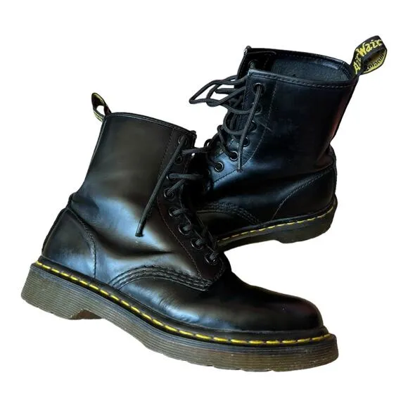 DR MARTENS 1460 Smooth Leather Lace Up Boots Black Ladies size 6