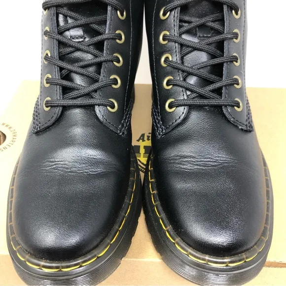 Dr. Martens Air Wair T Lamper Zavala Black Boots