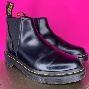 Dr. Martens Bianca Smooth Black Leather Chelsea Boot Sz 5