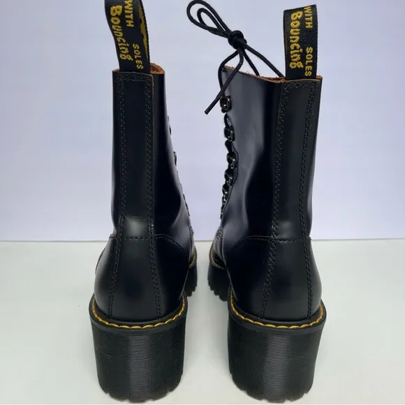 Dr. Martens Black Ankle Boots with Chunky Sole. Size 10. NWOB