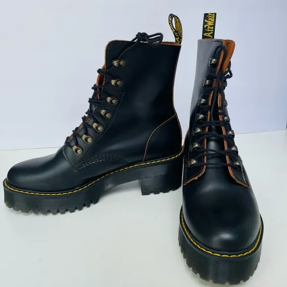 Dr. Martens Black Ankle Boots with Chunky Sole. Size 10. NWOB
