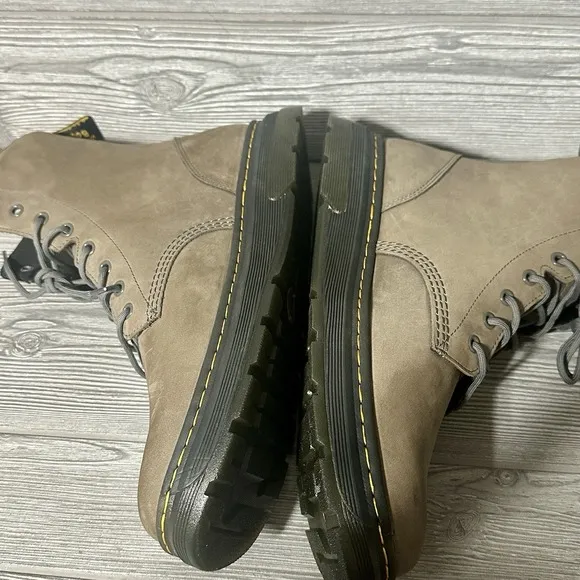 Dr. Martens Boots Crewson Nubuck Leather Suede Boots Tan Lace Up Men's SZ 14 NEW