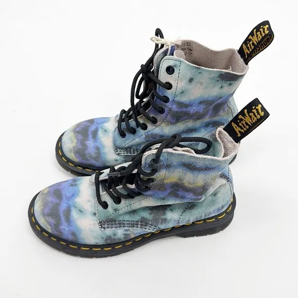 Dr Martens Free People 1460 Pascal Tumbled Summer Tie Dye Boots Blue size 6 37