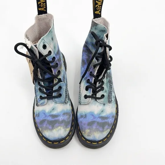 Dr Martens Free People 1460 Pascal Tumbled Summer Tie Dye Boots Blue size 6 37