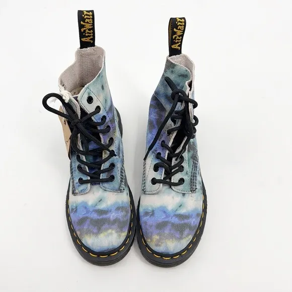 Dr Martens Free People 1460 Pascal Tumbled Summer Tie Dye Boots Blue size 6 37