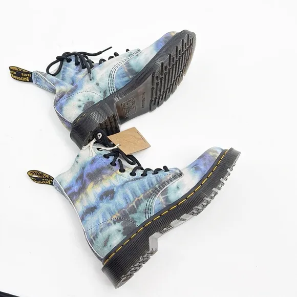 Dr Martens Free People 1460 Pascal Tumbled Summer Tie Dye Boots Blue size 6 37