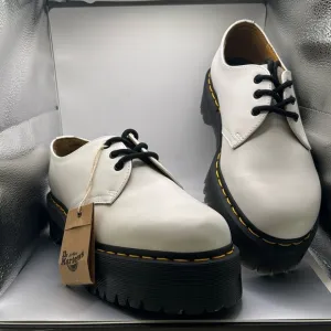 Dr Martens Ladies Size 10/Men’s 9 White Leather Quad Retro Platform Shoes NWT