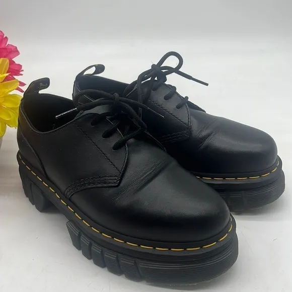 Dr. Martens NWOT Audrick 3 Eye Shoe Platform Oxford EU Size 41 DOC4729