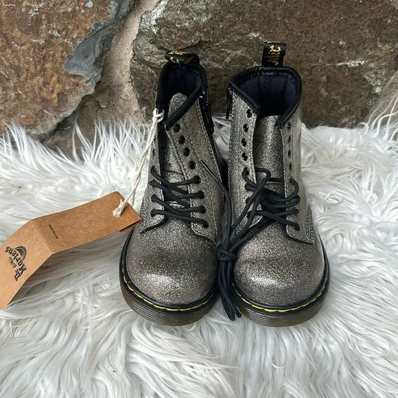 Dr. Martens NWT 1460 Glitter Toddler Lace Up Boots in Gunmetal Size 10