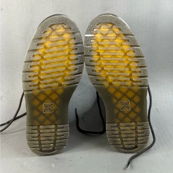 Dr. Martens Zavala Boot shoes  Women's size 6