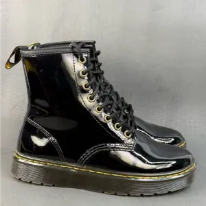 Dr. Martens Zavala Boot shoes  Women's size 6
