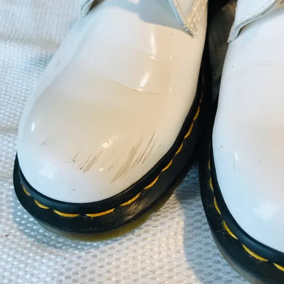 Dr.martens women White Leather Lace-Up Boots