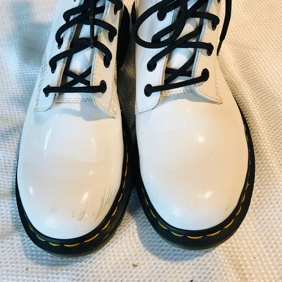 Dr.martens women White Leather Lace-Up Boots