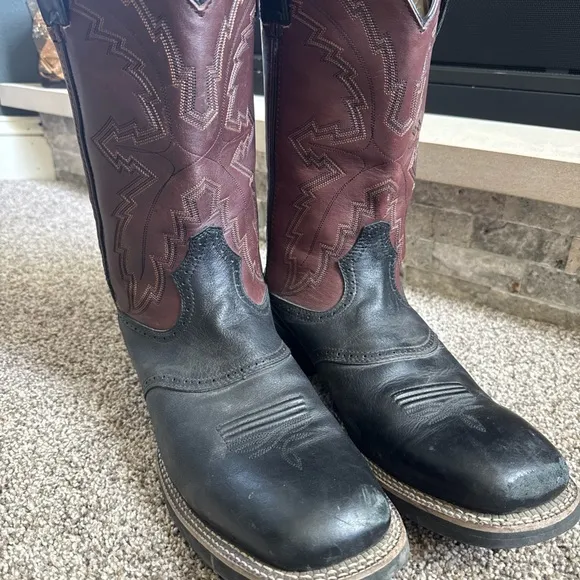 Durango Men's Size 12 EE Black and Brown Weatern Cowboy Boots