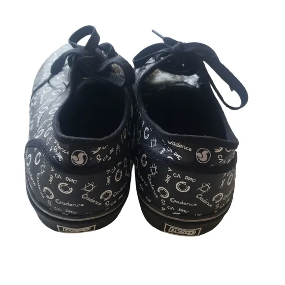 DVS Shoes. Cadence. Black and White. Size 12. Skate Boarding Shoes.
