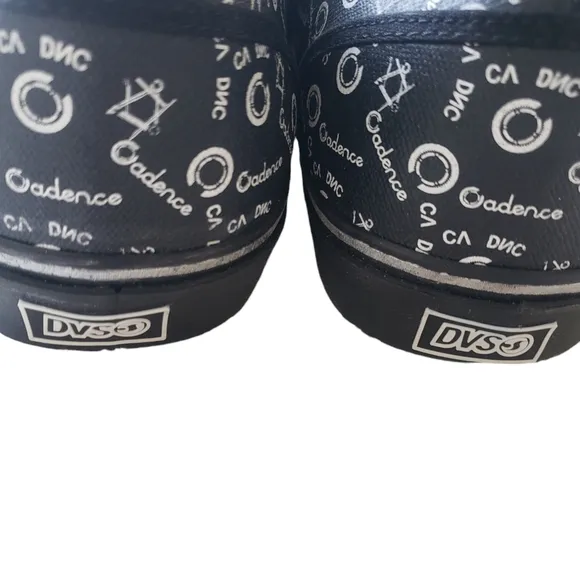 DVS Shoes. Cadence. Black and White. Size 12. Skate Boarding Shoes.