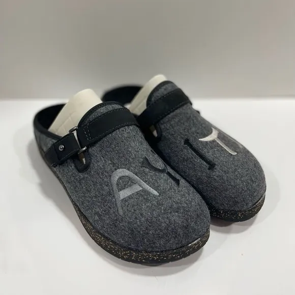 Earth Origins Women’s Clogs Mules Shoes sz 7.5 “Haiti” NEW #97-J