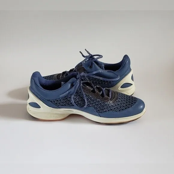 ECCO Women's Biom Fjuel Mesh Shoes Retro Blue Athletic Sneakers Size 7