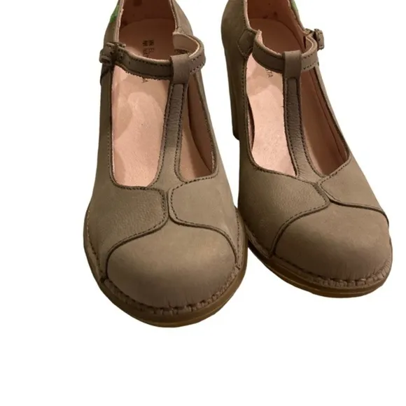 El Naturalista Woman Mary Jane Round ToePumps 38 Colibri Tan N474 Pump Shoes