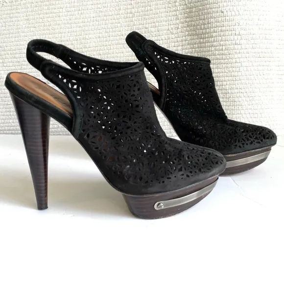 Elizabeth &amp; James Suede Booties 8.5 Perforated Leather Platform Shoes Clogs