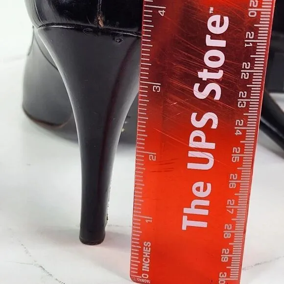 Emporio Armani Women Black Leather Pointed Shoes US 7 Heels Pump shoes