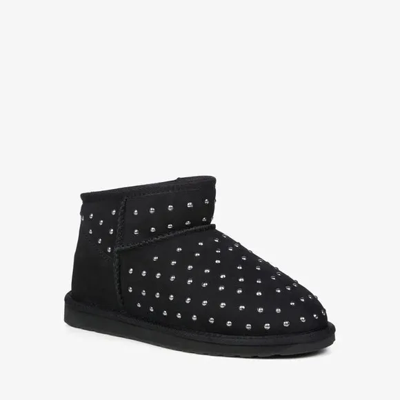 EMU Australia Yilpi Black Studded Ankle Boots size 7