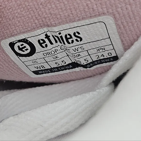 Etnies DROP OUT Sneakers Skate Shoes Women FLORAL Sz 8 VTG PINK WHITE YELLOW