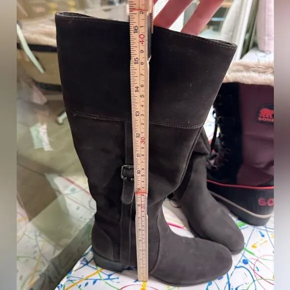 EUC La Canadienne woman’s passion boot brown suede Midcalf Boots SZ 7.5